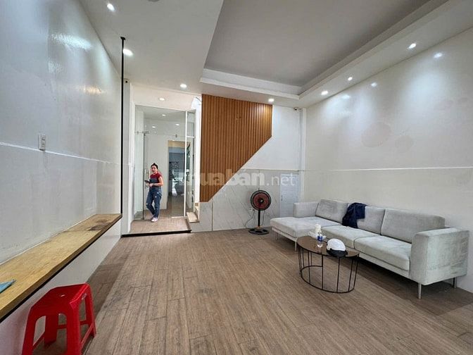 25 Tỷ! Bán Măt Tiền 101,8m2 Nguyễn Đình Chính, Phú Nhuận - 4,6x21,7m