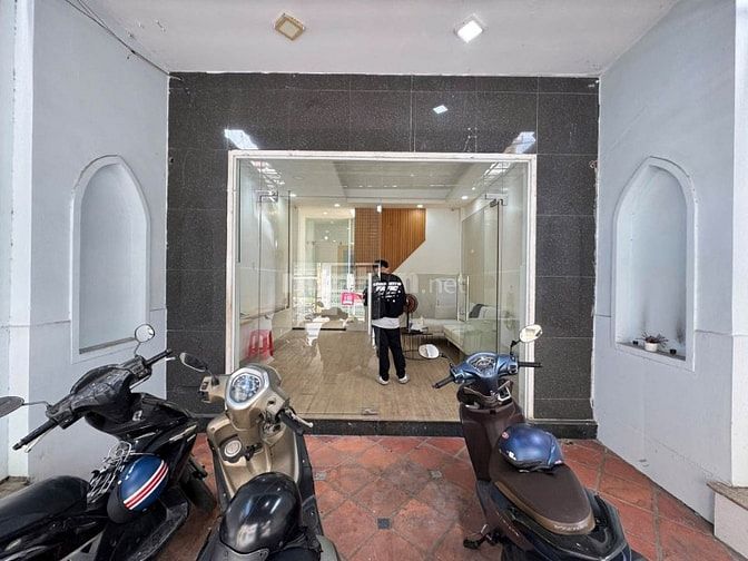 25 Tỷ! Bán Măt Tiền 101,8m2 Nguyễn Đình Chính, Phú Nhuận - 4,6x21,7m