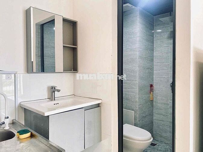 STUDIO FULL NỘI THẤT CÁCH CẦU SẮT CHƯA ĐẾN 2KM