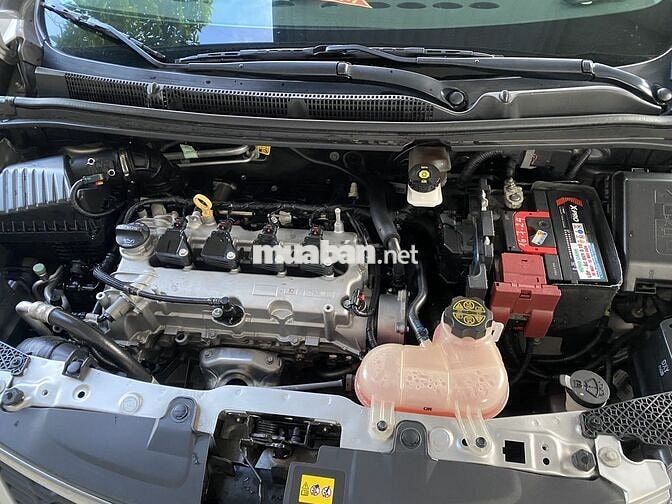 Vinfast Fadil 2023 Bạc