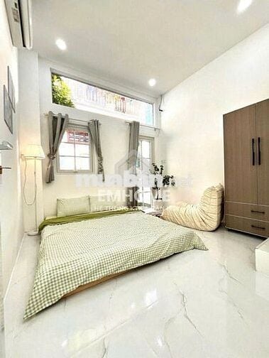 CĂN HỘ 2 PHÒNG NGỦ - BAN CÔNG TẠI QUẬN 7 GẦN KCX TÂN THUẬN, NTT, UFM