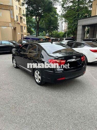 Hyundai Avante 2012 AT Đen
