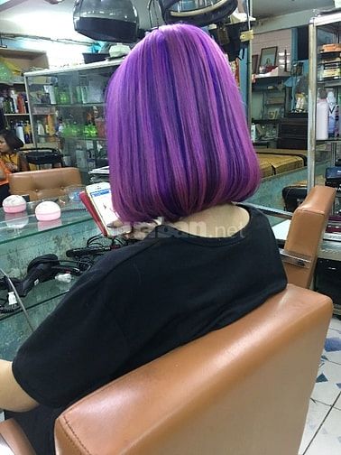 Cần thợ phụ ,gội đầu masager giỏi ,biết phụ hoá chất 