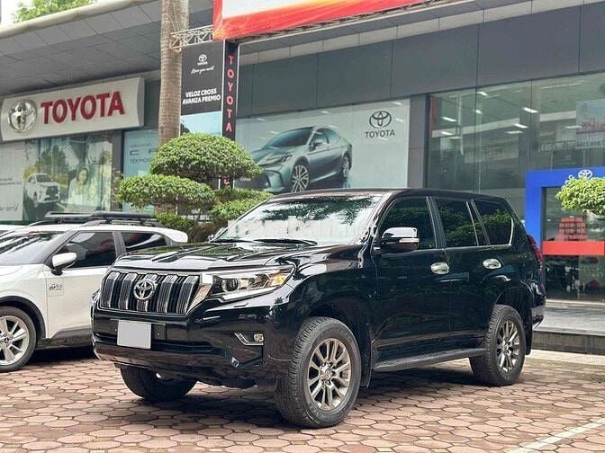 Toyota Hà Đông Land Cruiser 2.7VX 2019 Đen 3v4 km