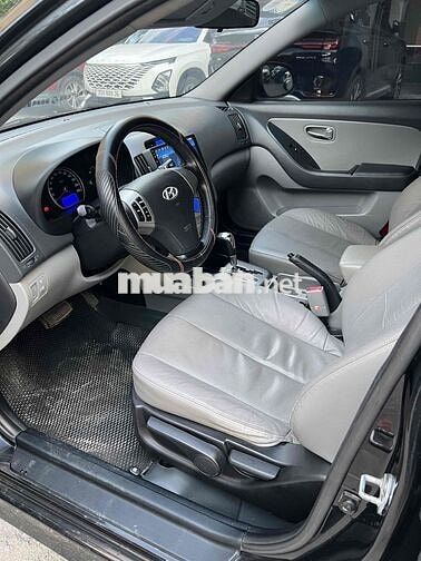 Hyundai Avante 2012 AT Đen