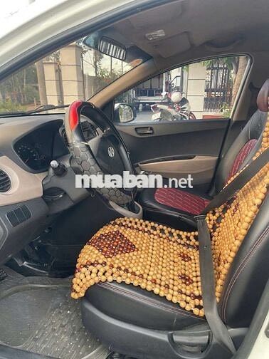 Hyundai Grand i10 2016 Trắng Số sàn 5 chỗ