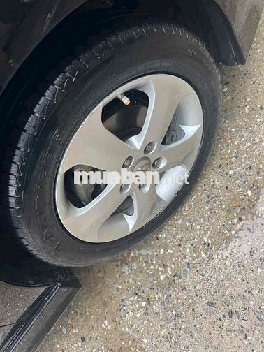 Hyundai Avante 2012 AT Đen