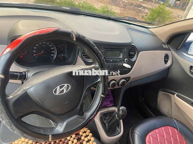 Hyundai Grand i10 2016 Trắng Số sàn 5 chỗ