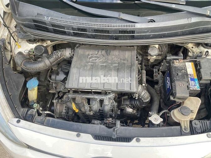 Hyundai Grand i10 2016 Trắng Số sàn 5 chỗ