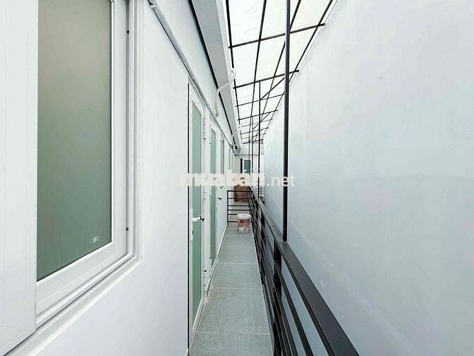 TRỐNG LẠI NNC 2PN -1WC  HẺM LỚN TÔN THẤT THUYẾT