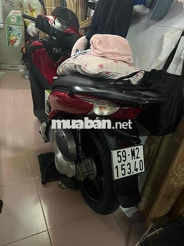 Honda SH Ý Tự động màu Đỏ