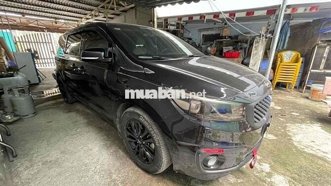 Kia Sedona 2017 Dầu Đen 125.000 km