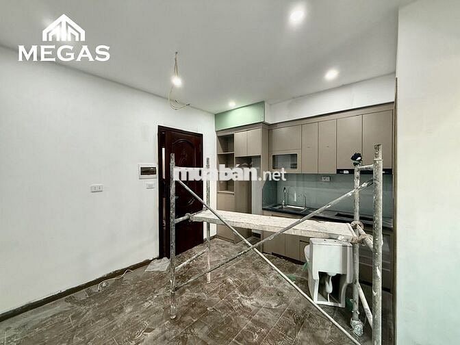 Căn Hộ 2PN Full Nội Thất 106 Hoàng Quốc Việt Gần ĐH Điện Lực Ở Ngay