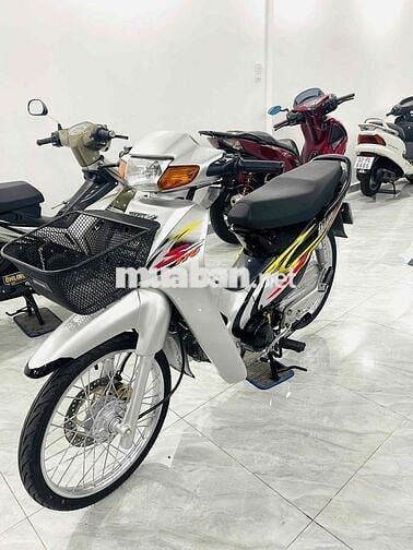 Honda Wave Thái 110 Bạc Số sàn