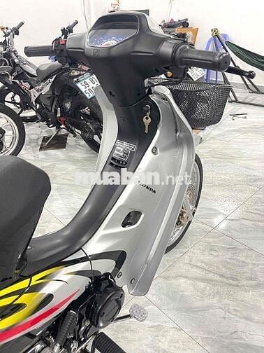 Honda Wave Thái 110 Bạc Số sàn