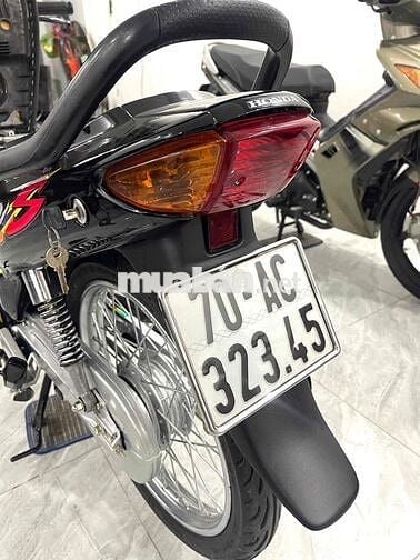 Honda Wave Thái 110 Bạc Số sàn