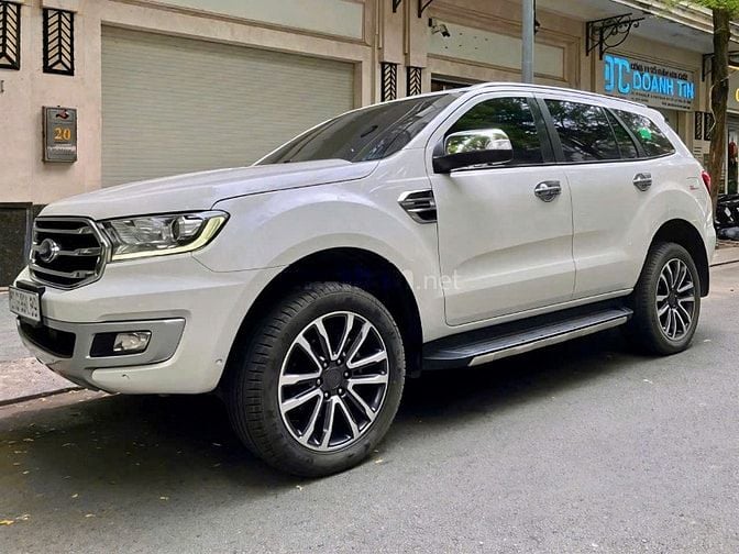 Ford Everest hàng nhập, bản Titanium full 2 cầu sx 2019