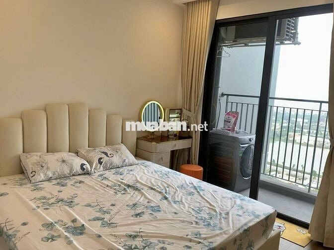 Bán gấp căn 1 ngủ 1 khách 38m tòa S4 giá 2,6 tỷ KĐT Vinhome Smartcity 