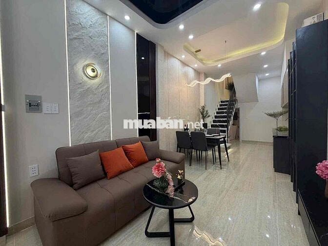 Chính Chủ Bán Nhà NĐC P.4 Q.3 4T 4pn 4wc Ful NT 3,39x13,3 9,18 Tỷ Ạ LH