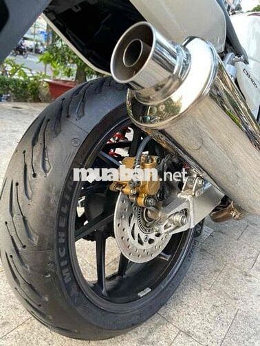 Honda CB400 Super Four 2016 Trắng, Đỏ 15k km