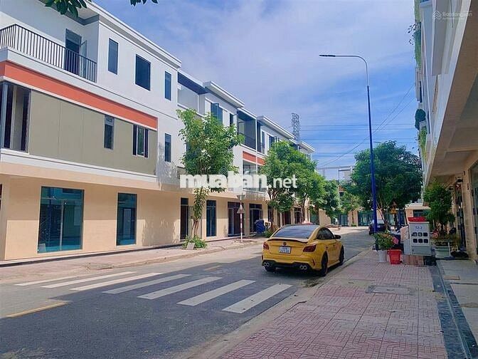 NHÀ THẬT- CHỈ 3,0 TỶ CĂN 3 TẦNG - KHU BIỆT LẬP AN NINH 24/7- HOÀN CÔNG