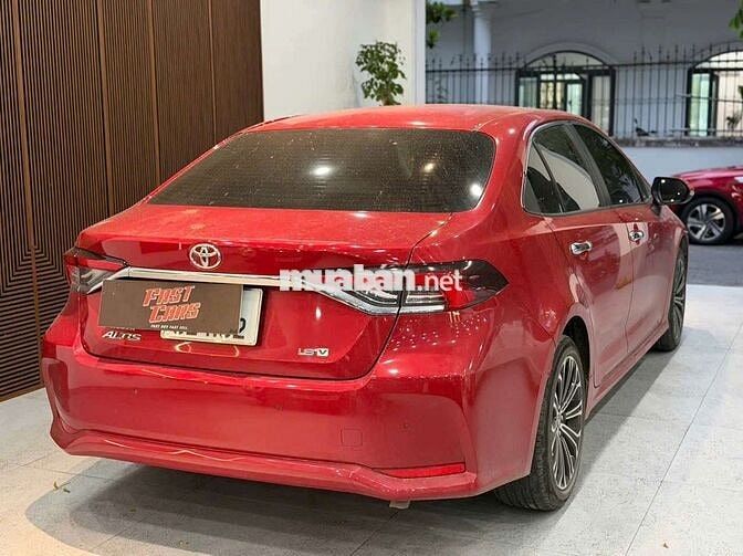 Toyota Corolla Altis 2022 bản V 1.8L,màu đỏ,1v6 km