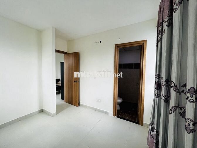 CẦN CHO THUÊ Ở LIỀN CC QUANG THÁI 2PN FULL NỘI THẤT 9TR/THANG 
