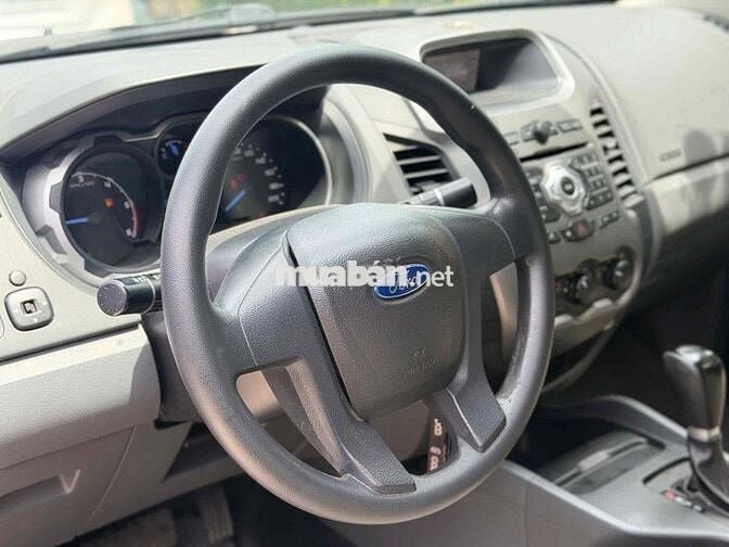 Ford Ranger XLS AT số tự động 1cầu 2014 145000km