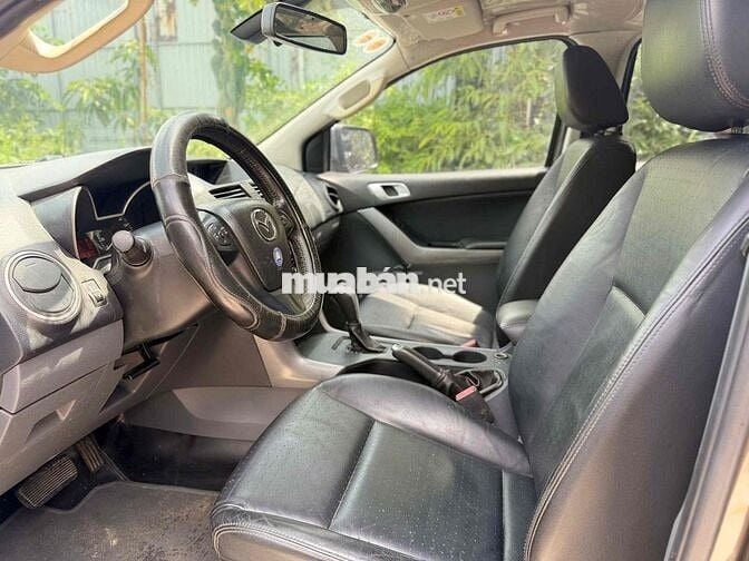 Mazda BT-50 2.2AT 1cầu 2018 118,000km Nâu