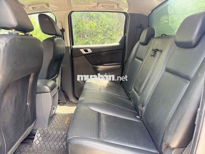 Mazda BT-50 2.2AT 1cầu 2018 118,000km Nâu