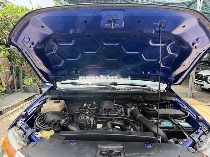 Ford Ranger XLS AT số tự động 1cầu 2014 145000km