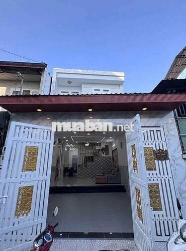 Chính chủ banh bóng thua lỗ nên cần bán gấp căn nhà hxh ở Bình Tân