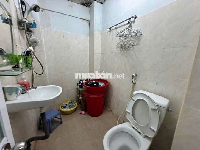 CHO THUÊ HẺM NGUYỄN 480 NGUYỄN TRI PHƯƠNG Q5