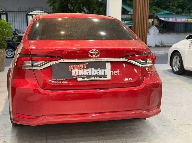 Toyota Corolla Altis 2022 bản V 1.8L,màu đỏ,1v6 km