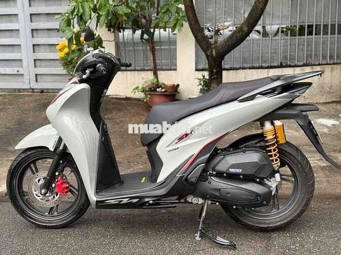 Honda SH160i 2023 odo lướt 1300km 1 chủ , bstp