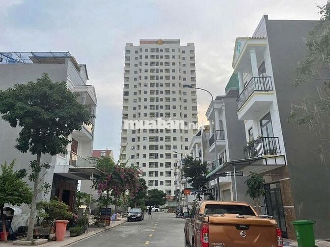 (8835) tecco Tân Đông Hiệp. Có một nhà bị ngộp. Cắt lỗ 310 triệu