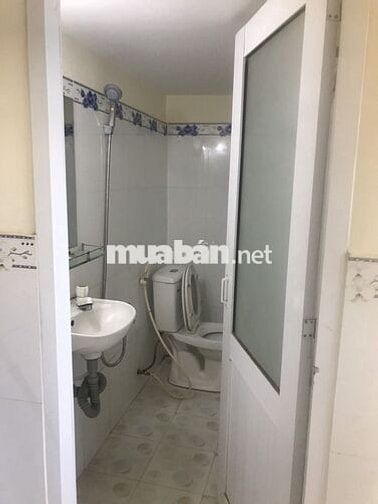 Chothuê phòng trọ sạch đẹp gần nhà ga T3