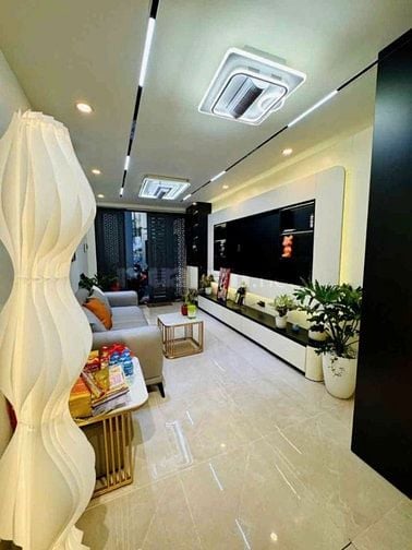 TRUNG TÂM HAI BÀ TRƯNG – SÁT PHỐ CỔ - NGÕ THÔNG TỨ PHÍA