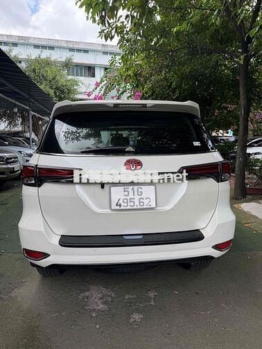 Toyota Fortuner 2017 Số sàn Trắng 85.000 km