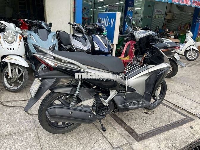 Honda Air Blade 2012 Đen, Bạc Đã sử dụng