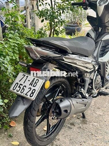 Yamaha Exciter 135 Côn tay Trắng đen Việt Nam