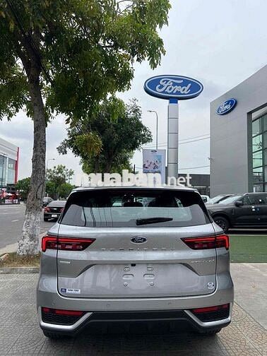 Ford Territory 2025 10.000 km Bạc