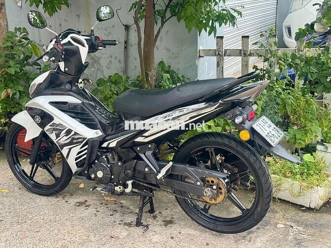 Yamaha Exciter 135 Côn tay Trắng đen Việt Nam