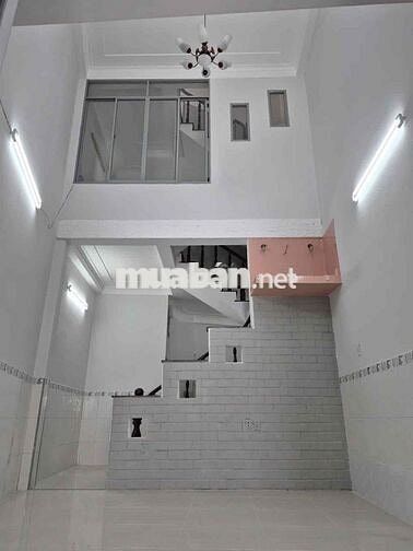 NHÀ BẾN VÂN ĐỒN 3 TẦNG 134m KHU DÂN CƯ KHÔNG QUY HOẠCH NHỈNH 5 TỶ TLCC