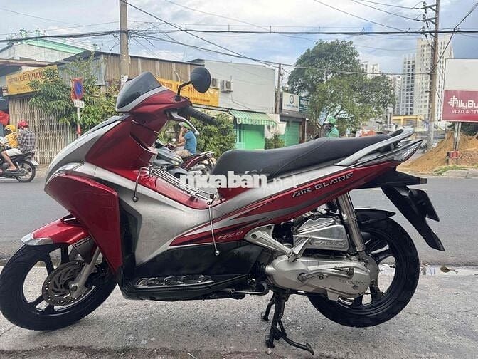Honda Air Blade FI 2012 Đỏ bạc