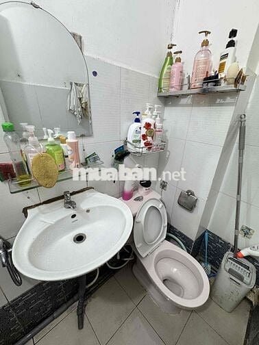 nhượng lại phòng 1,7tr, 1 người ở, hợp người đi làm cả ngày