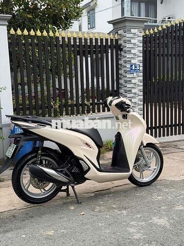 Honda SH 125i 2022 màu Sà cừ 20.000 km