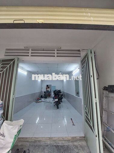Chính chủ cho thuê nhà mặt tiền thụt kinh doanh 