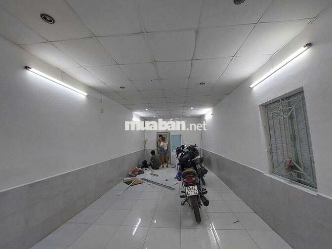 Chính chủ cho thuê nhà mặt tiền thụt kinh doanh 