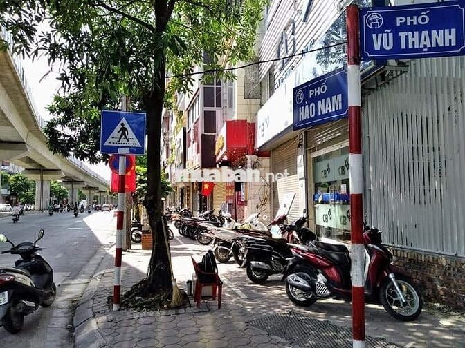Bán Nhà Hào Nam – 40m² – 5 Tầng – Trung Tâm Đống Đa – Ở Ngay